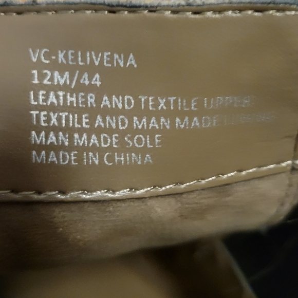 Vince Camuto  booties 12M - Picture 7 of 8